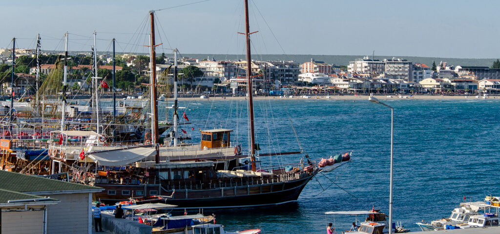 Didim Altınkum Limanı