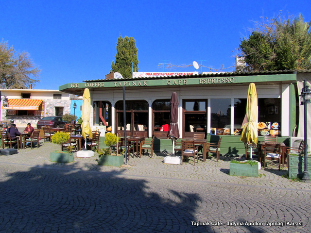 Tapınak Cafe